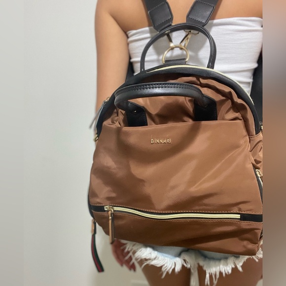 European Backpack - Picture 4 of 9